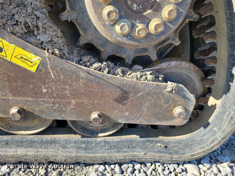 image for item NK9879 2014 Bobcat T590 tracked skid steer loader