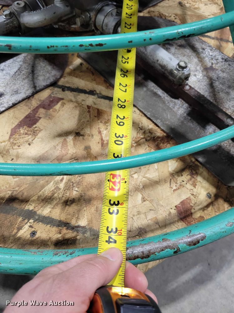 image for item NK9882 2013 Multiquip J36H55 power trowel