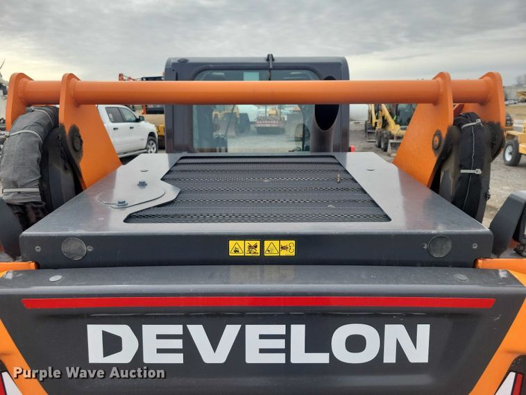 image for item NK9884 2024 Develon DTL 35 tracked skid steer loader