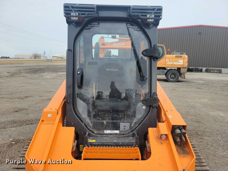 image for item NK9884 2024 Develon DTL 35 tracked skid steer loader