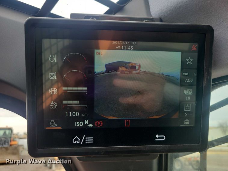 image for item NK9884 2024 Develon DTL 35 tracked skid steer loader