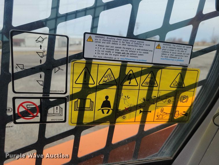 image for item NK9884 2024 Develon DTL 35 tracked skid steer loader