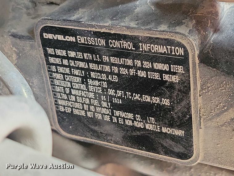 image for item NK9884 2024 Develon DTL 35 tracked skid steer loader