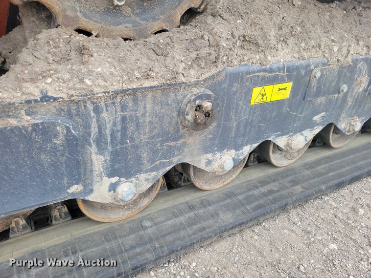 image for item NK9884 2024 Develon DTL 35 tracked skid steer loader