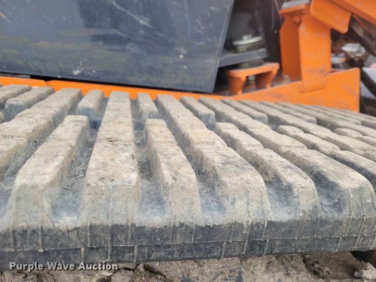 image for item NK9884 2024 Develon DTL 35 tracked skid steer loader