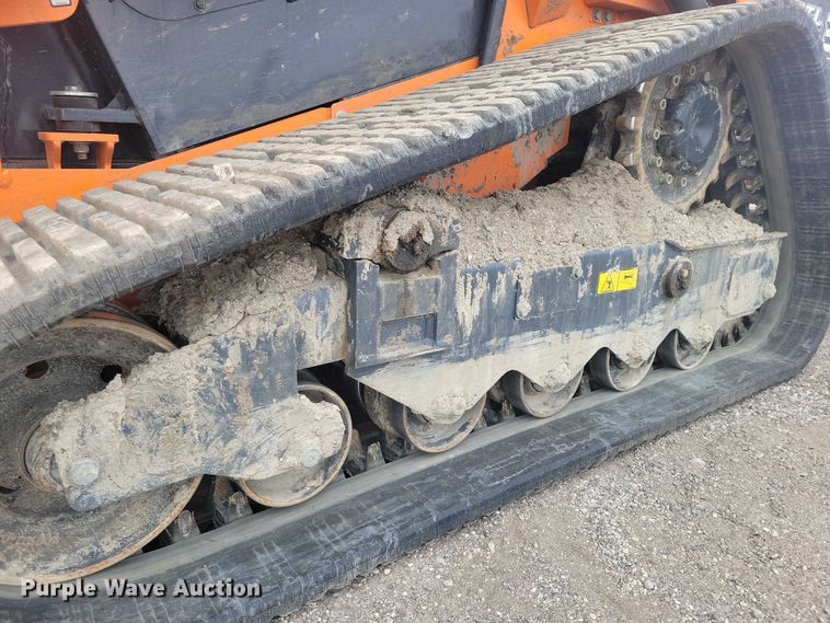 image for item NK9884 2024 Develon DTL 35 tracked skid steer loader