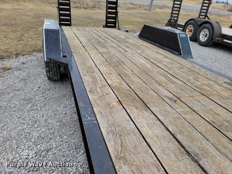 image for item NK9886 2017 Felling FT-14 equipment trailer