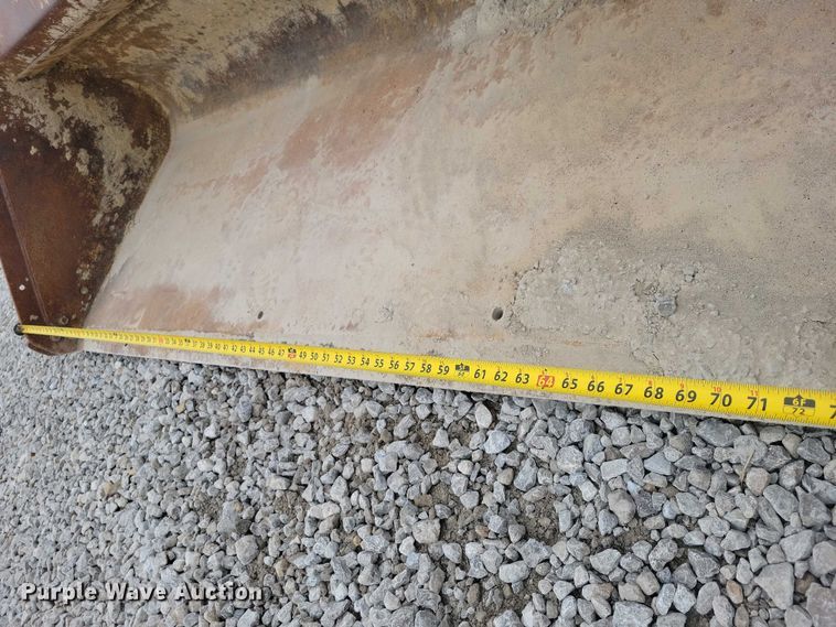 image for item NK9888 2016 Bobcat T770 tracked skid steer loader