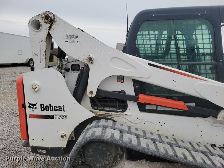 image for item NK9888 2016 Bobcat T770 tracked skid steer loader