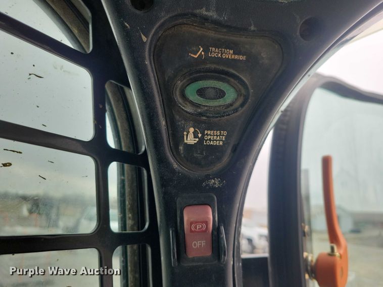 image for item NK9888 2016 Bobcat T770 tracked skid steer loader