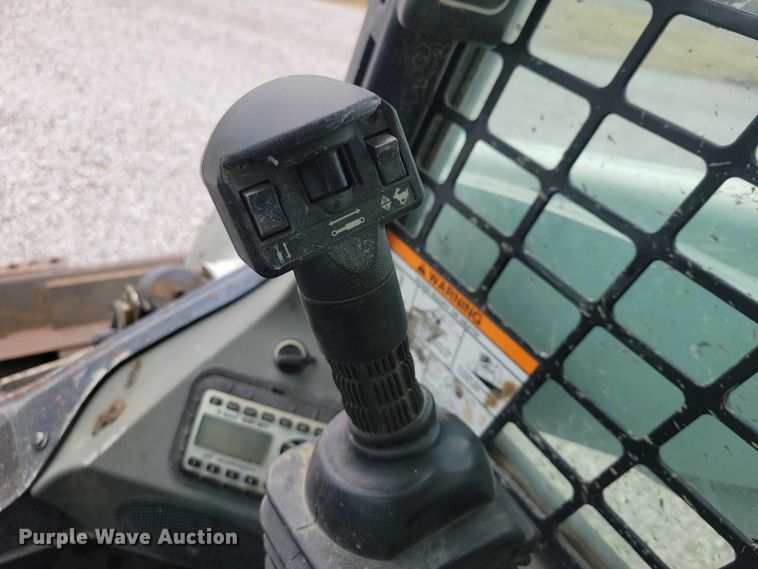 image for item NK9888 2016 Bobcat T770 tracked skid steer loader