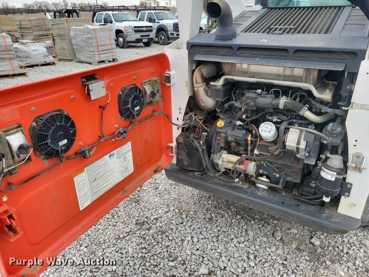image for item NK9888 2016 Bobcat T770 tracked skid steer loader