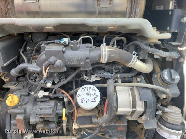 image for item NK9888 2016 Bobcat T770 tracked skid steer loader