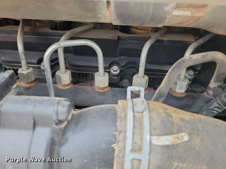 image for item NK9888 2016 Bobcat T770 tracked skid steer loader