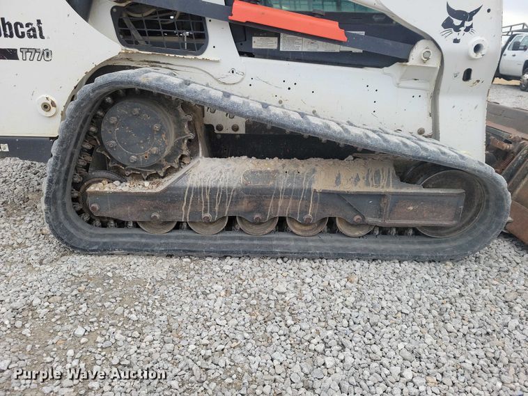 image for item NK9888 2016 Bobcat T770 tracked skid steer loader