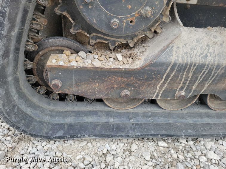 image for item NK9888 2016 Bobcat T770 tracked skid steer loader