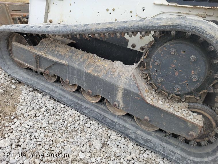 image for item NK9888 2016 Bobcat T770 tracked skid steer loader