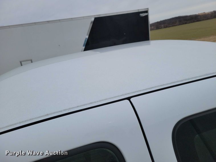 image for item NK9889 2002 Chevrolet  Silverado 2500HD Ext. Cab pickup truck