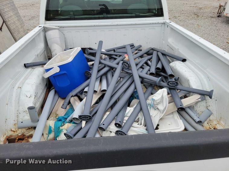 image for item NK9889 2002 Chevrolet  Silverado 2500HD Ext. Cab pickup truck