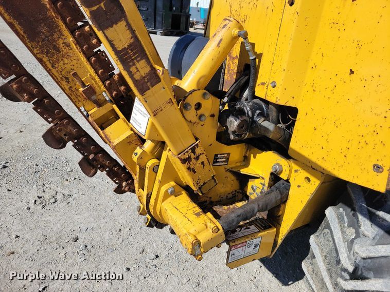 image for item NK9907 2004 Vermeer LM42 trencher