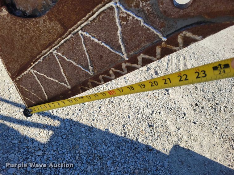 image for item NK9907 2004 Vermeer LM42 trencher