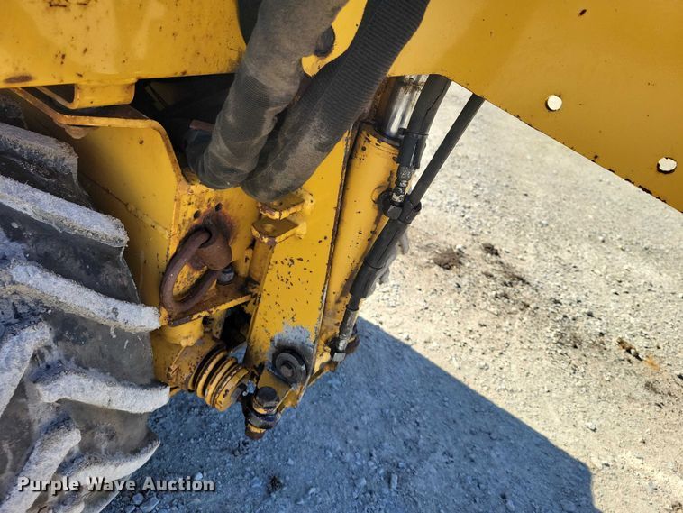 image for item NK9907 2004 Vermeer LM42 trencher