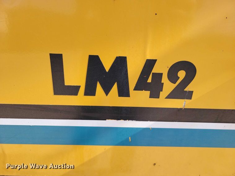 image for item NK9907 2004 Vermeer LM42 trencher