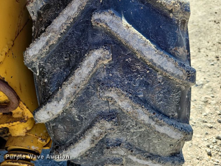 image for item NK9907 2004 Vermeer LM42 trencher