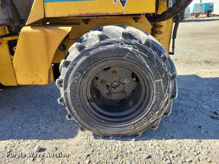 image for item NK9907 2004 Vermeer LM42 trencher