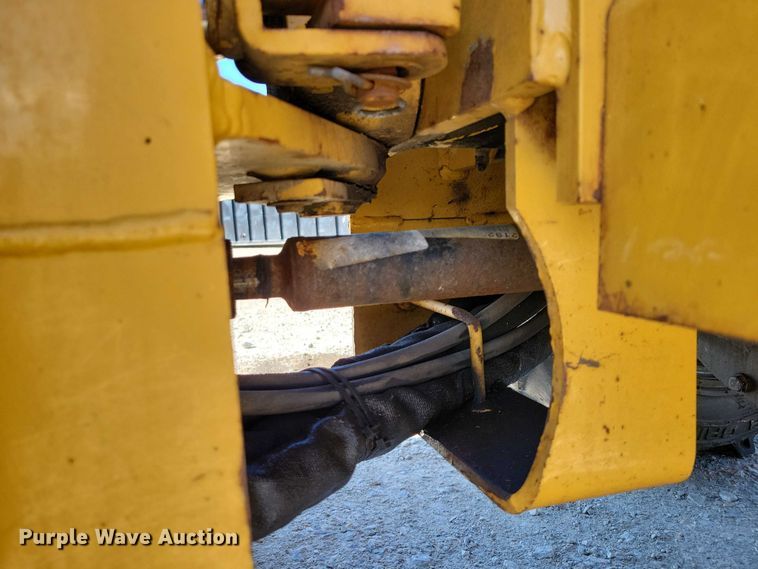 image for item NK9907 2004 Vermeer LM42 trencher