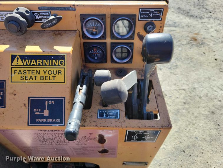 image for item NK9908 1989 Case Maxi Sneaker Series B cable plow