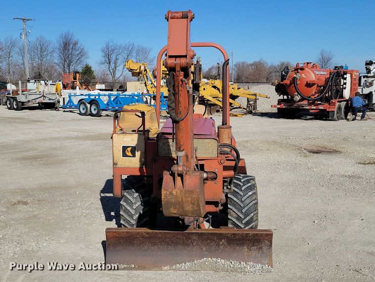 image for item NK9909 1987 Ditch Witch 2310 trencher