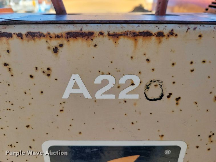 image for item NK9909 1987 Ditch Witch 2310 trencher