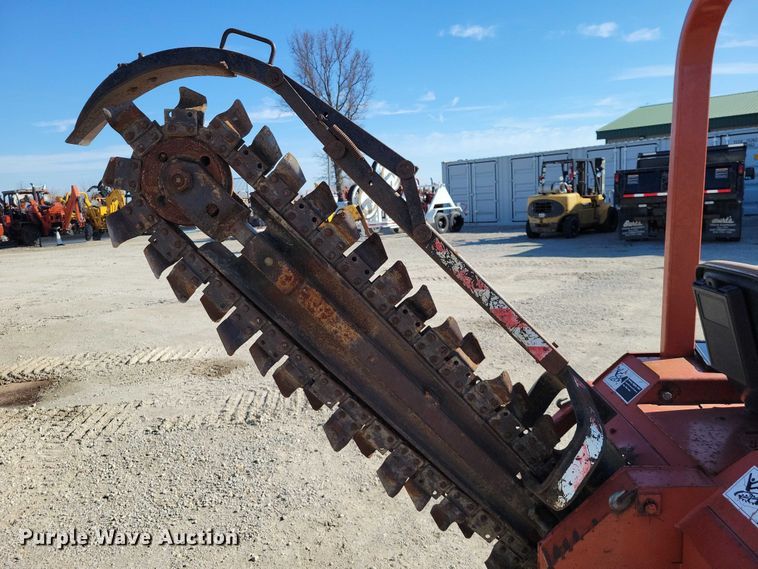 image for item NK9909 1987 Ditch Witch 2310 trencher