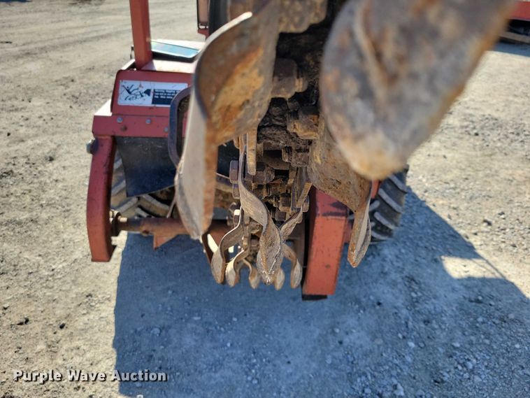 image for item NK9909 1987 Ditch Witch 2310 trencher