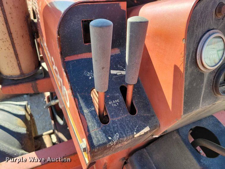 image for item NK9909 1987 Ditch Witch 2310 trencher