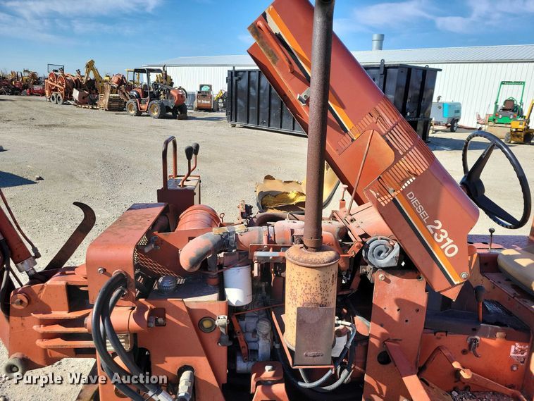 image for item NK9909 1987 Ditch Witch 2310 trencher