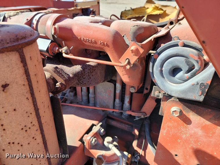 image for item NK9909 1987 Ditch Witch 2310 trencher