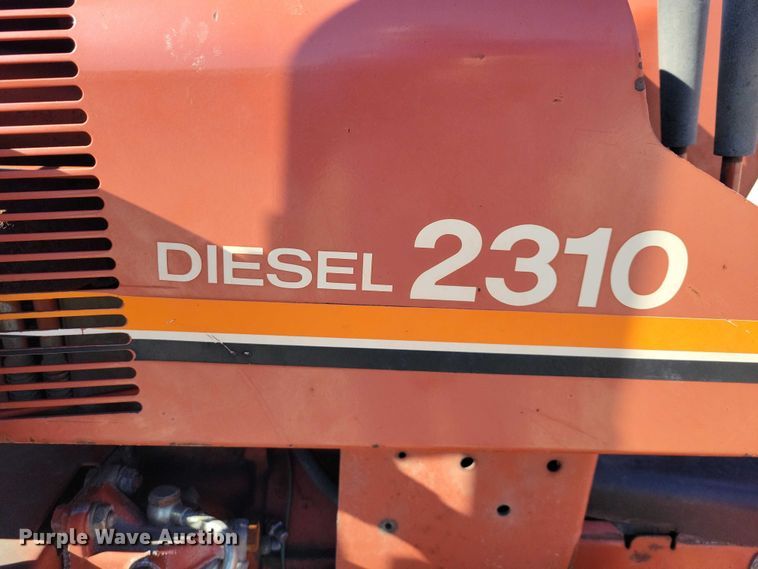 image for item NK9909 1987 Ditch Witch 2310 trencher