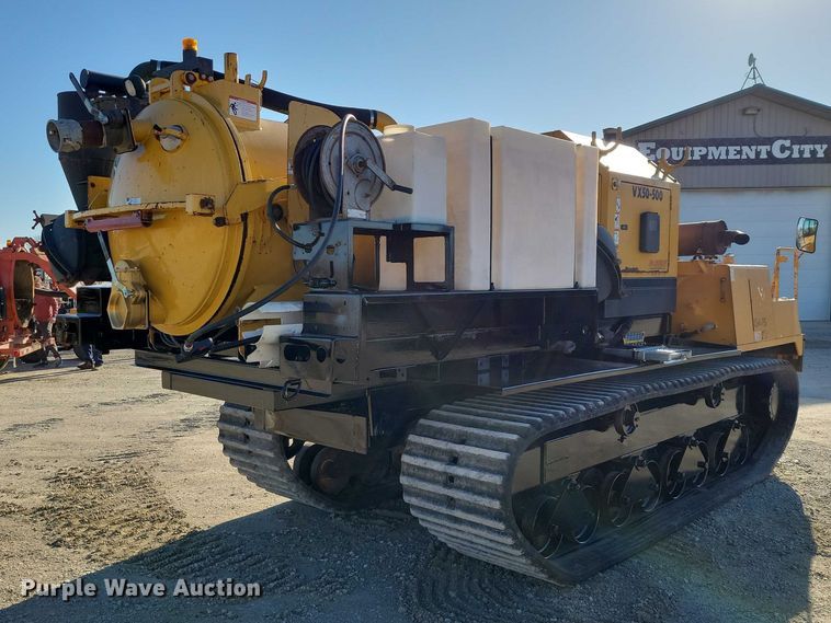 image for item NK9910 2008 Morooka MST-1500VD track carrier with Vermeer VX50-500 vacuum excavator