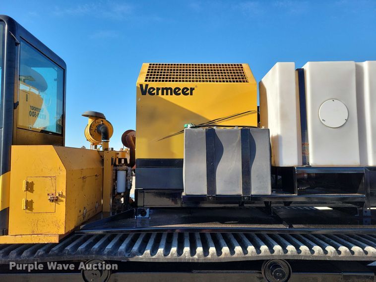 image for item NK9910 2008 Morooka MST-1500VD track carrier with Vermeer VX50-500 vacuum excavator