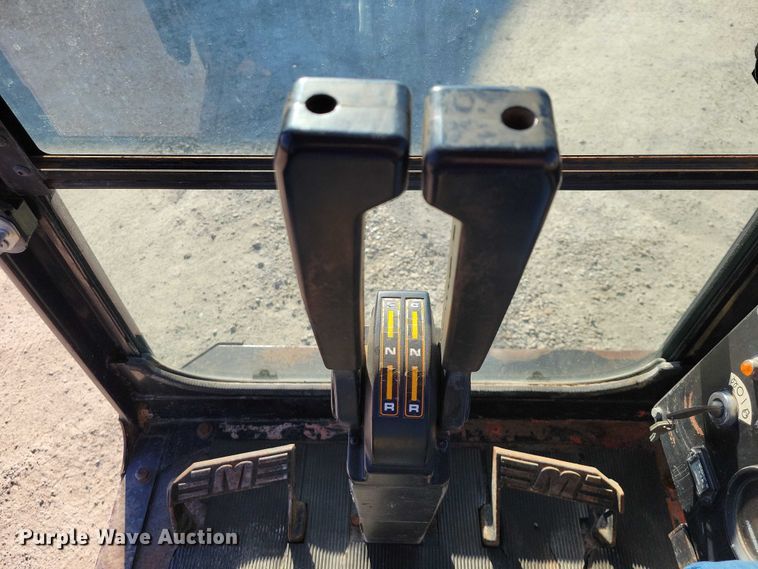 image for item NK9910 2008 Morooka MST-1500VD track carrier with Vermeer VX50-500 vacuum excavator