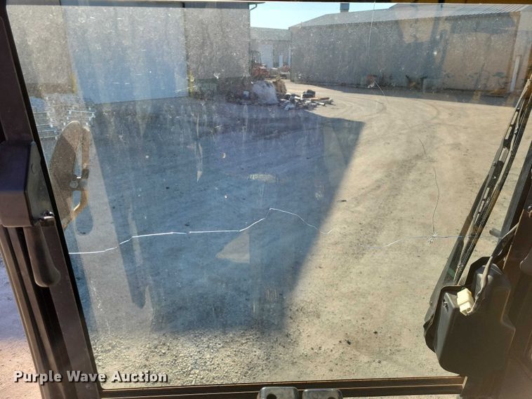 image for item NK9910 2008 Morooka MST-1500VD track carrier with Vermeer VX50-500 vacuum excavator