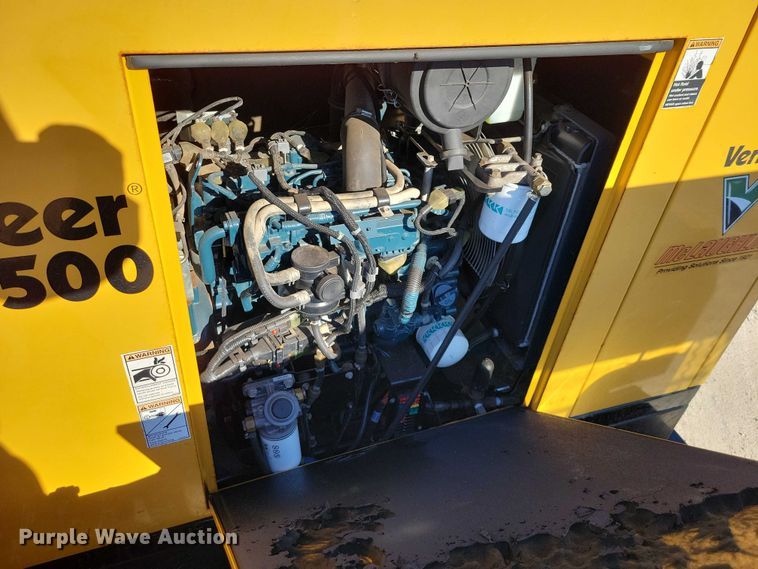 image for item NK9910 2008 Morooka MST-1500VD track carrier with Vermeer VX50-500 vacuum excavator