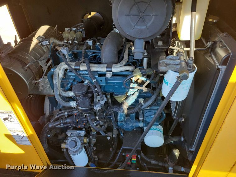 image for item NK9910 2008 Morooka MST-1500VD track carrier with Vermeer VX50-500 vacuum excavator