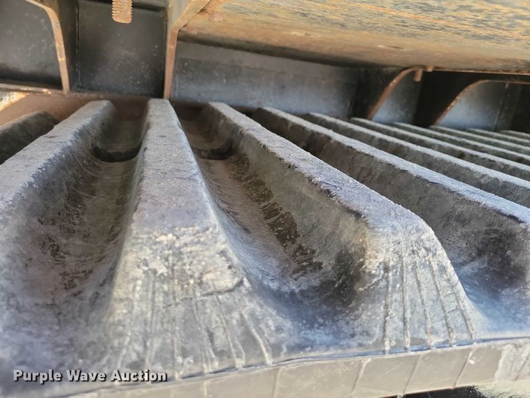 image for item NK9910 2008 Morooka MST-1500VD track carrier with Vermeer VX50-500 vacuum excavator