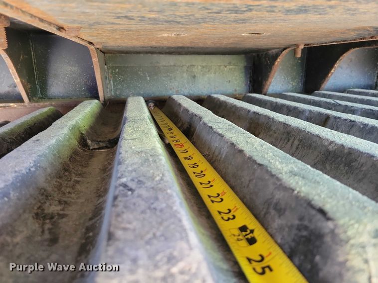 image for item NK9910 2008 Morooka MST-1500VD track carrier with Vermeer VX50-500 vacuum excavator