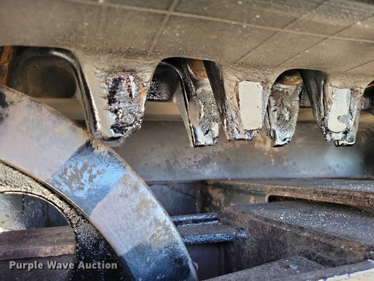 image for item NK9910 2008 Morooka MST-1500VD track carrier with Vermeer VX50-500 vacuum excavator