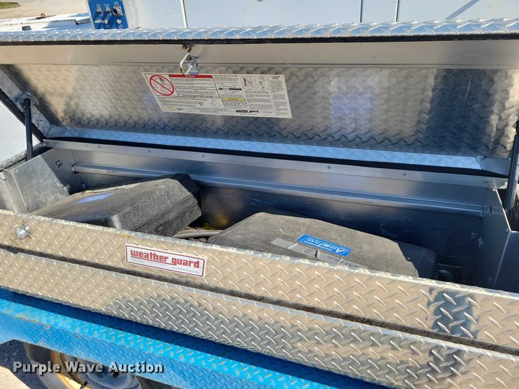 image for item NK9911 2002 Arnco AT 9010 LT air compressor