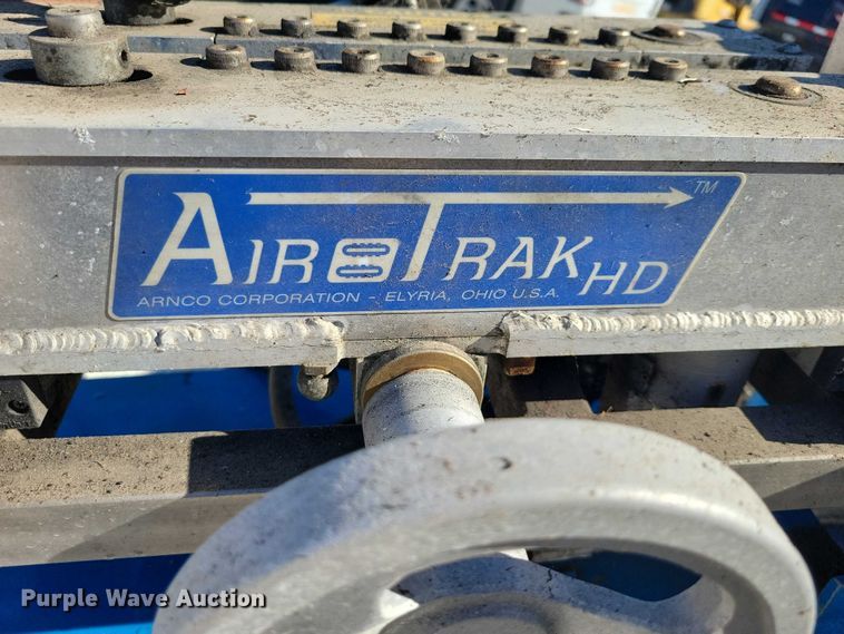 image for item NK9911 2002 Arnco AT 9010 LT air compressor